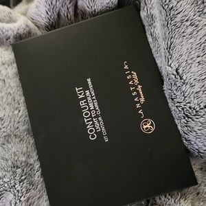 Anastasia Beverly Hills contour kit new